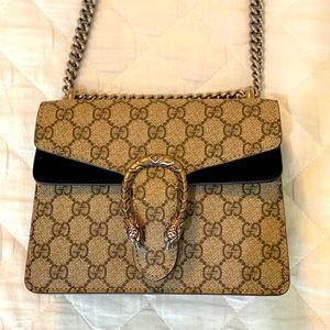 Gucci Dionysus GG Supreme Mini Bag